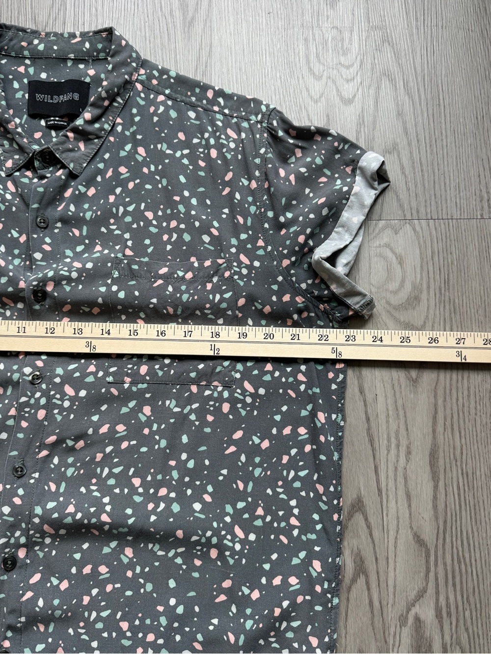 Wildfang Terrazzo Print Button Down, size L - Picture 3 of 6